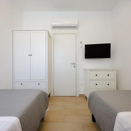 Apartment Opat