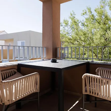 Opat Apartment Murter