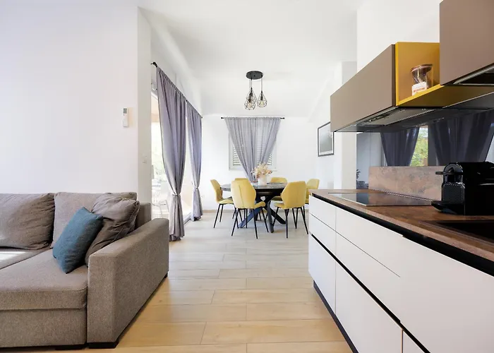 Opat Apartament Murter